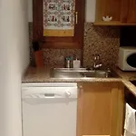 Agradable Con Jardin Privado En Lägenhet Cerler