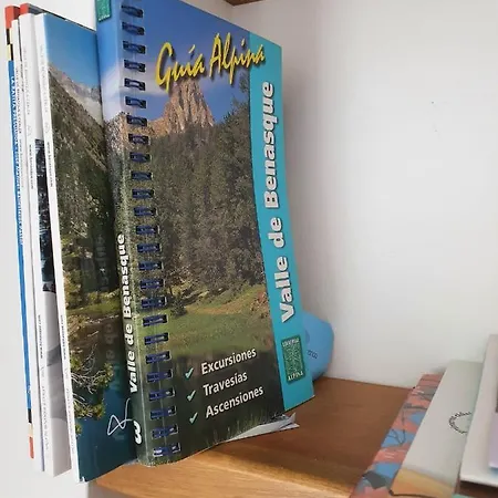 Agradable Con Jardín Privado En Apartamento